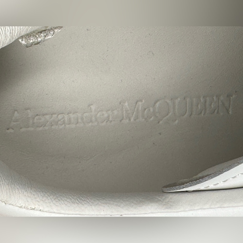 Alexander McQueen Women's Oversized "Glitter" Sneaker - Size 38.5 - Picture 10 of 11